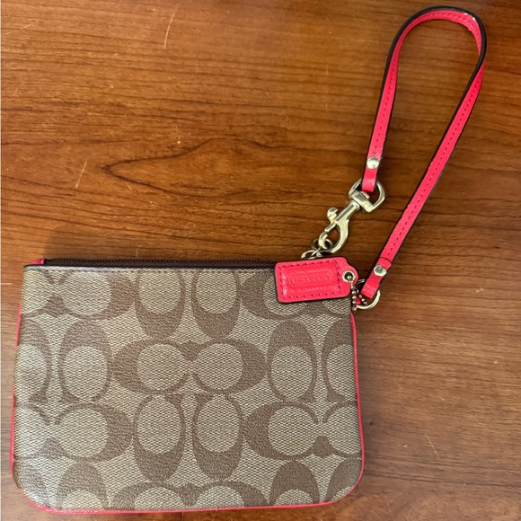 Coach wristlet - Picture 2 of 2